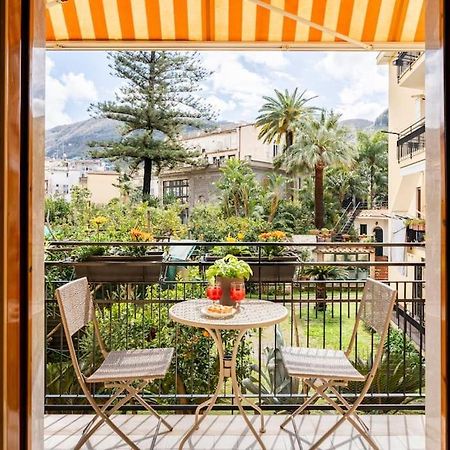Appartamento Le Zagare Sorrento Exterior foto